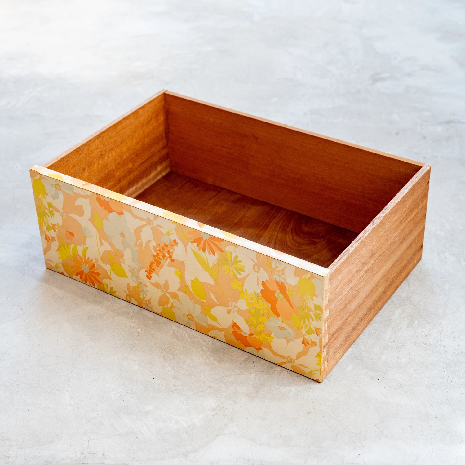 レトロポップ 花柄チェスト 5段 – 古道具オールドニュー商會 レトロポップ 花柄チェスト 5段 – 古道具オールドニュー商會